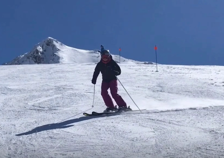 carving skiing technique