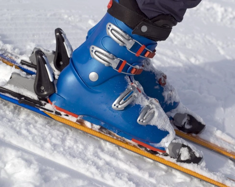 ski buying guide ski buying guide