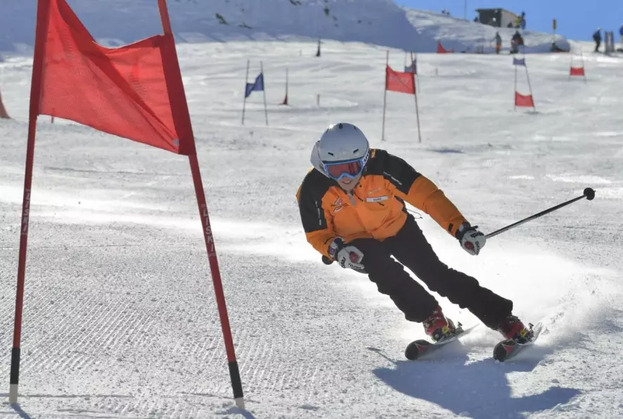 expert skiing techniques expert skiing techniques