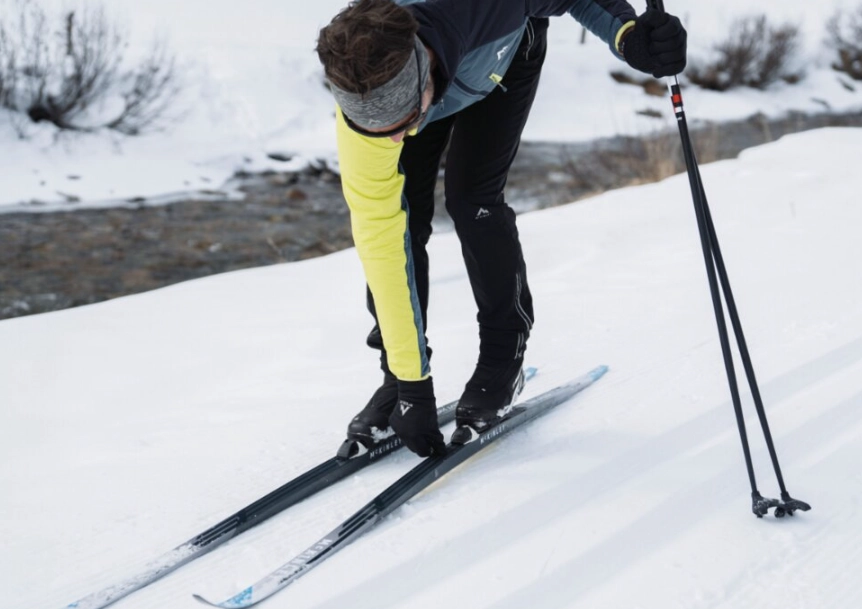 How can you tell how old your skis are?
