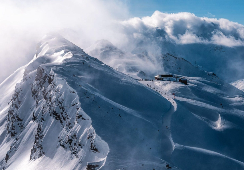 biggest ski resort terrain