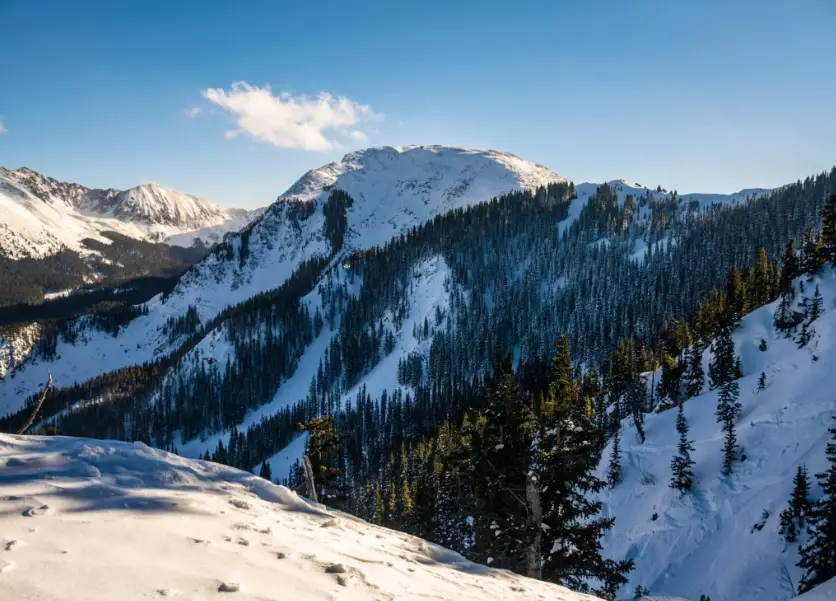 highest ski resort in us