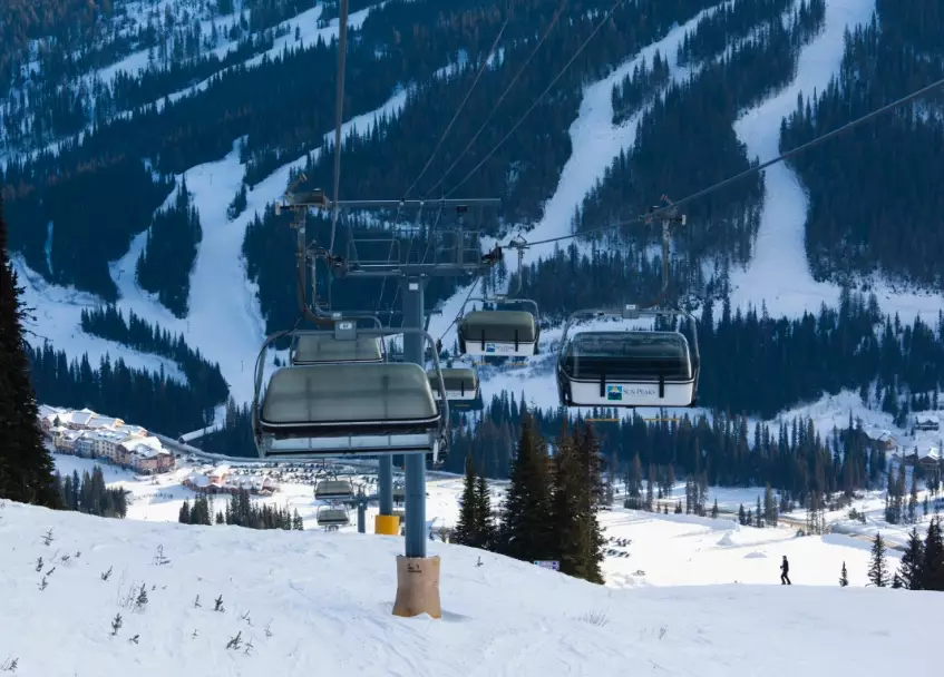 largest ski resort in us