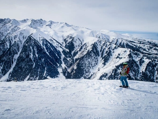 Central Asia skiing