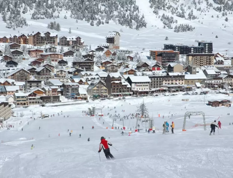 largest ski resort in the world