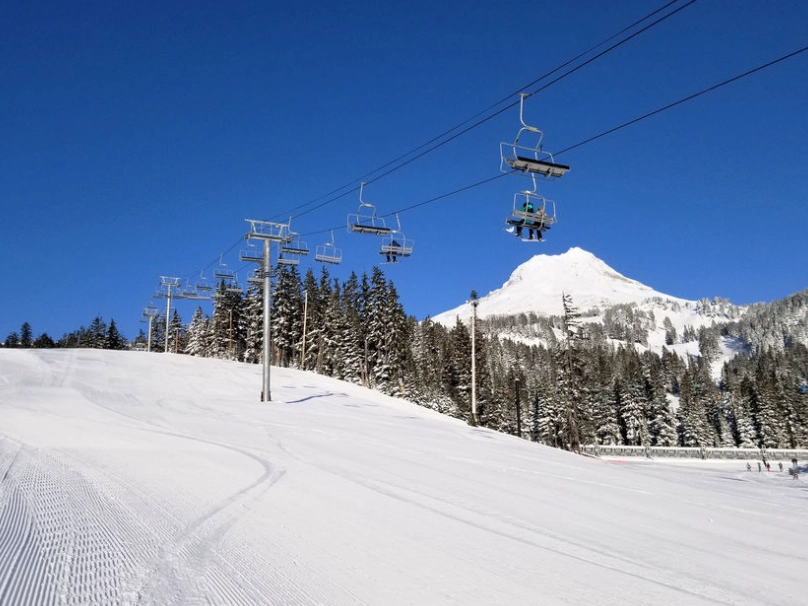 Mt. Hood skiing Mt. Hood skiing
