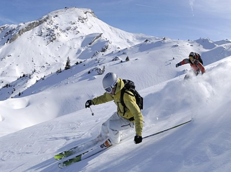 warm weather ski outfits