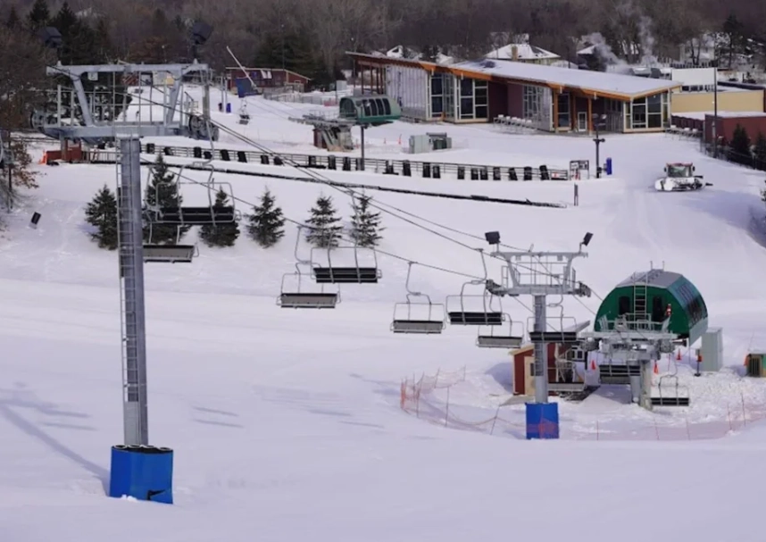 Wild Mountain ski resort guide