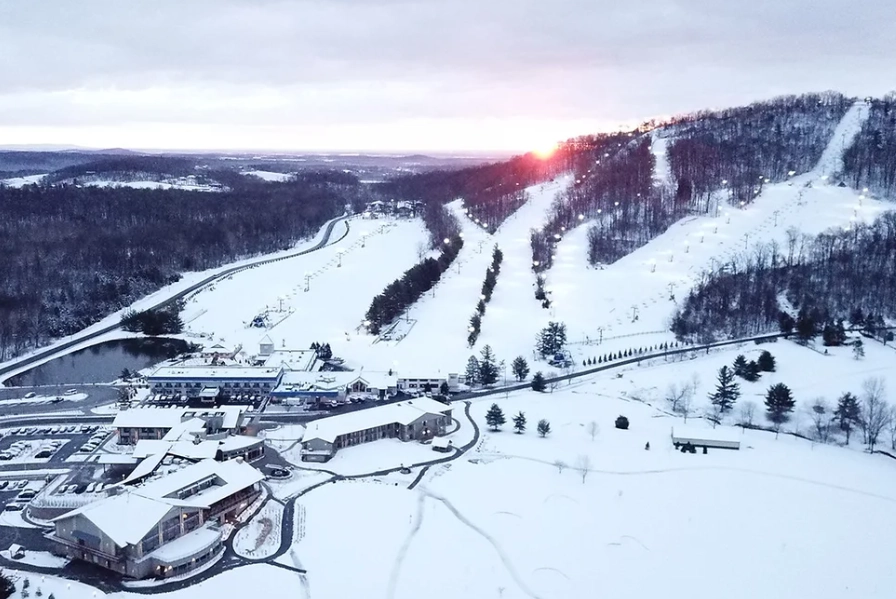 Roundtop mountain skiing Roundtop mountain skiing