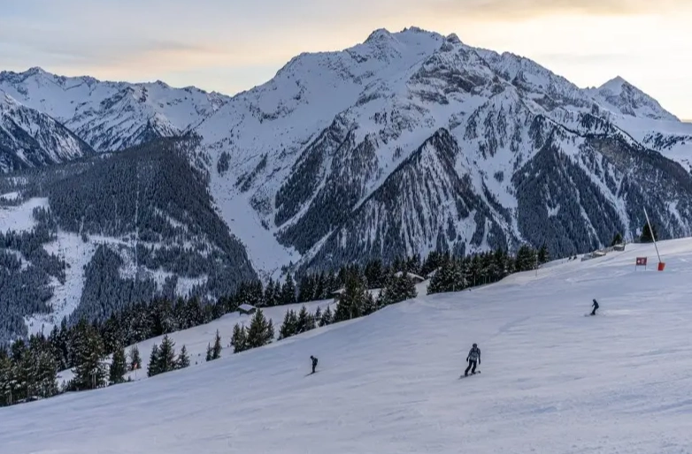 Bridger Bowl skiing Bridger Bowl skiing