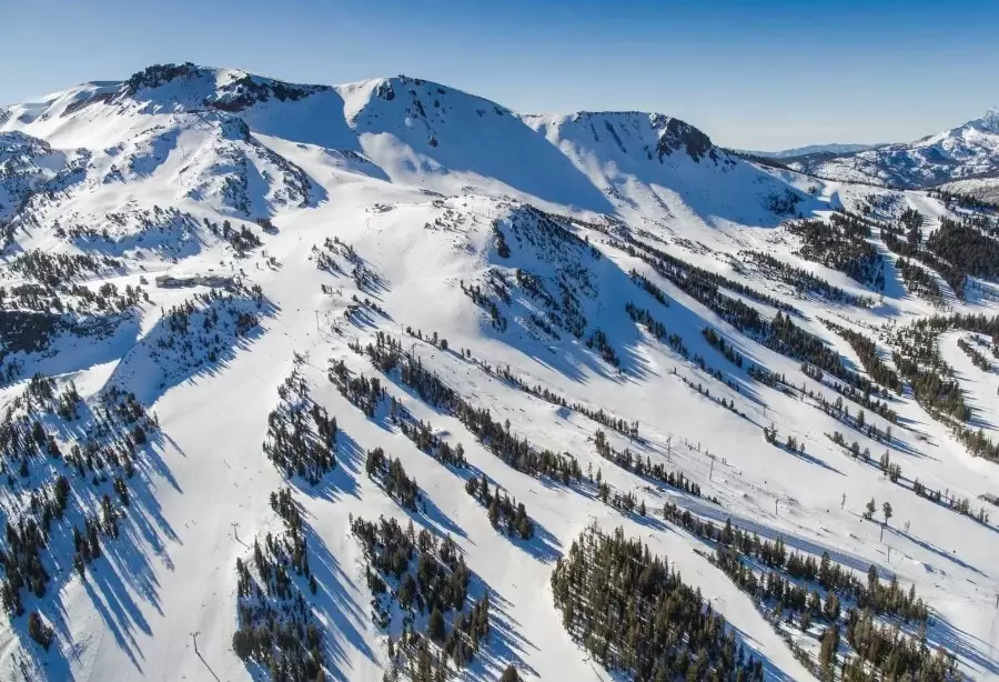mammoth mountain ski area