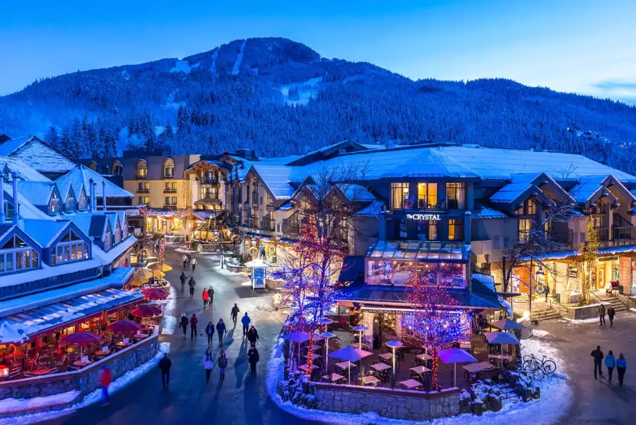 historical ski towns tours