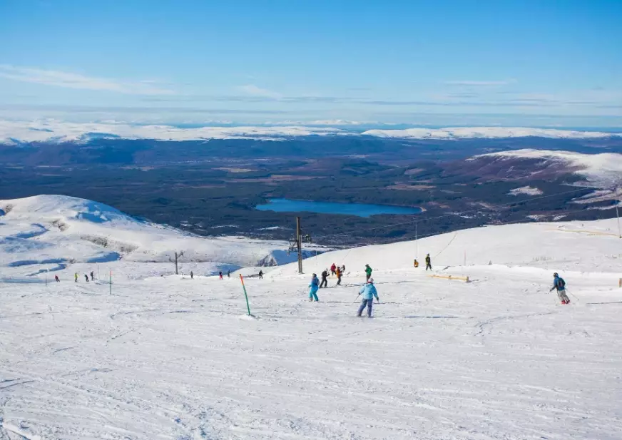 skiing Scotland skiing Scotland
