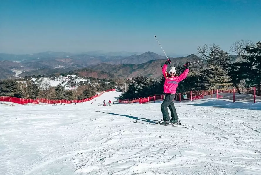 skiing in Korea