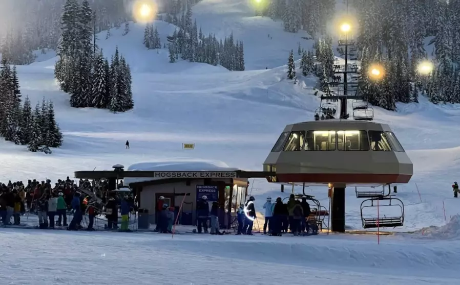 stevens pass lift tickets