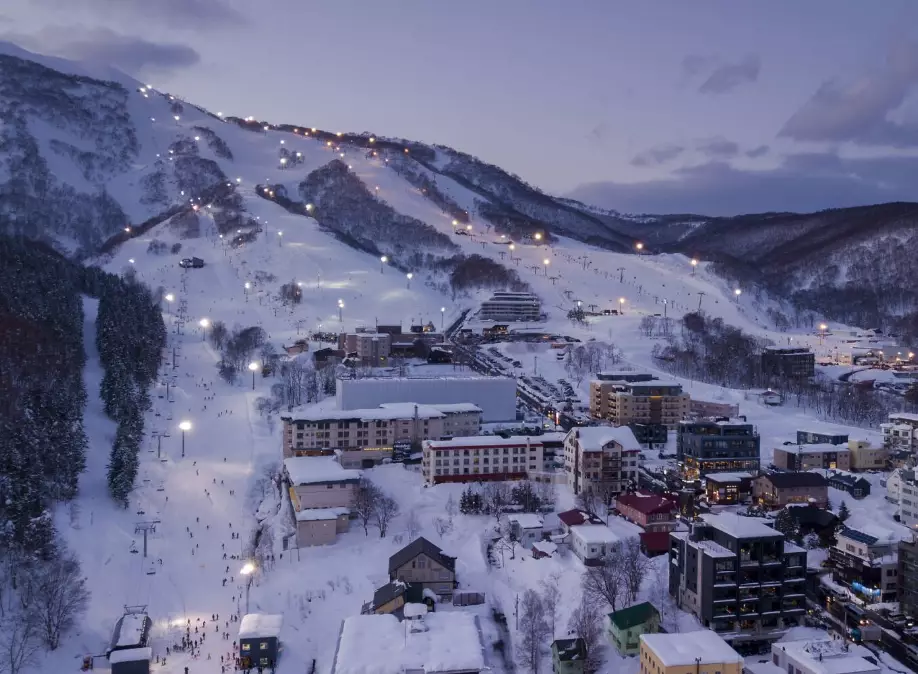best ski resorts in Japan