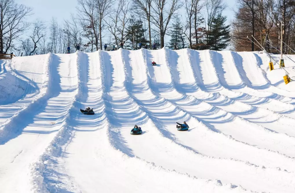 Nashoba Valley night skiing Nashoba Valley night skiing