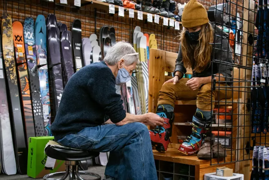 ski boot heat molding