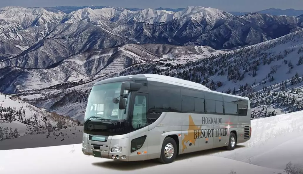 ski resort shuttle bus Japan