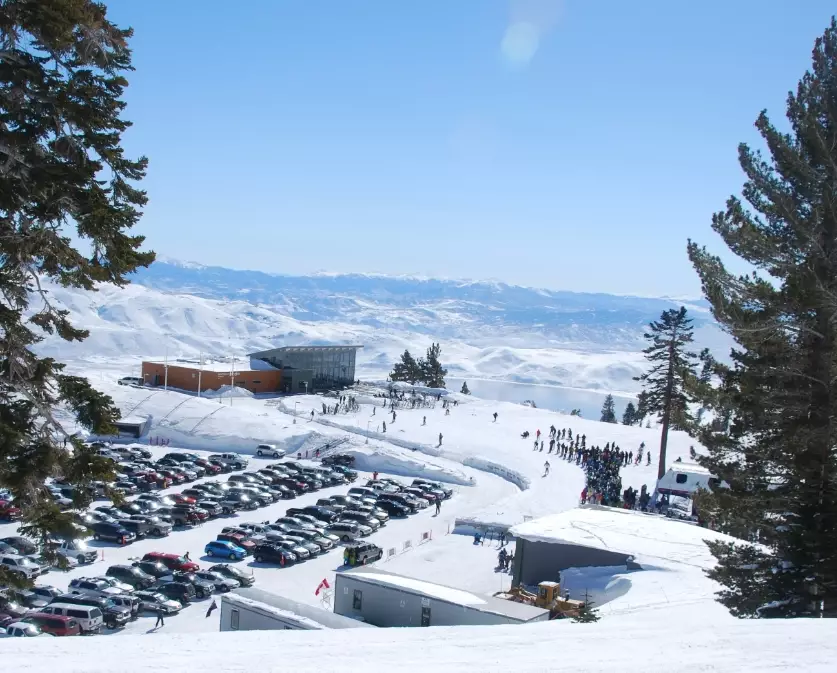 Lake Tahoe ski resorts