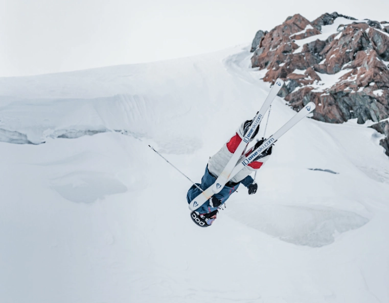 Mastering Moguls: The Ultimate Guide to Skiing Bumps with Confidence