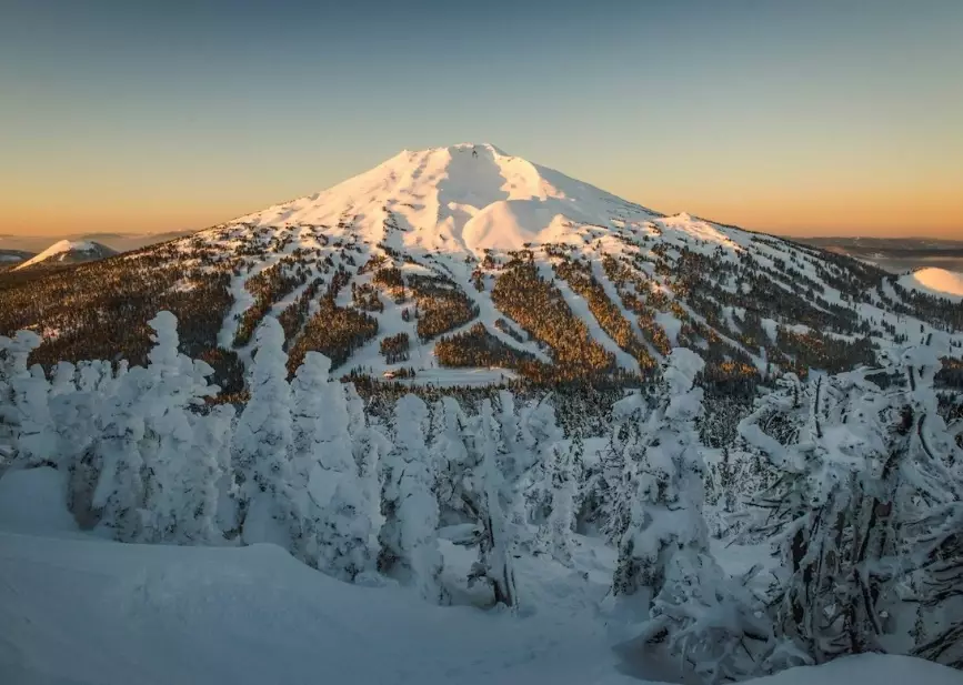 Bachelor ski resort Oregon